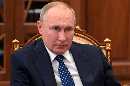 Путин потребовал жестких мер по оружию после стрельбы в Казани