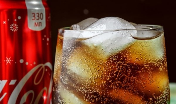 Coca-Cola запускает сервис «газировка по подписке»