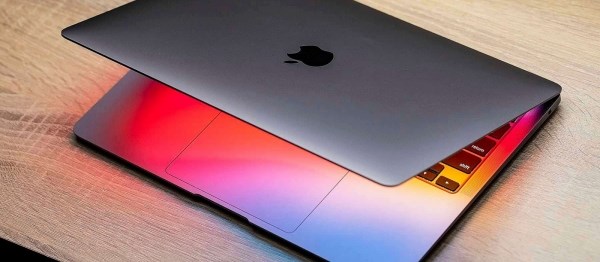 <br />
        MacBook скоро снова станут цветными (слух)<br />
      