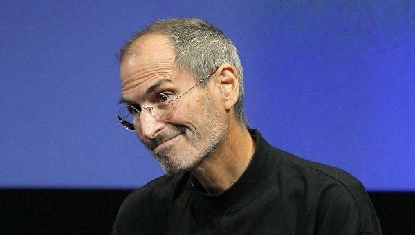 Переписка Стива Джобса раскрыла давний конфликт между Apple и Facebook